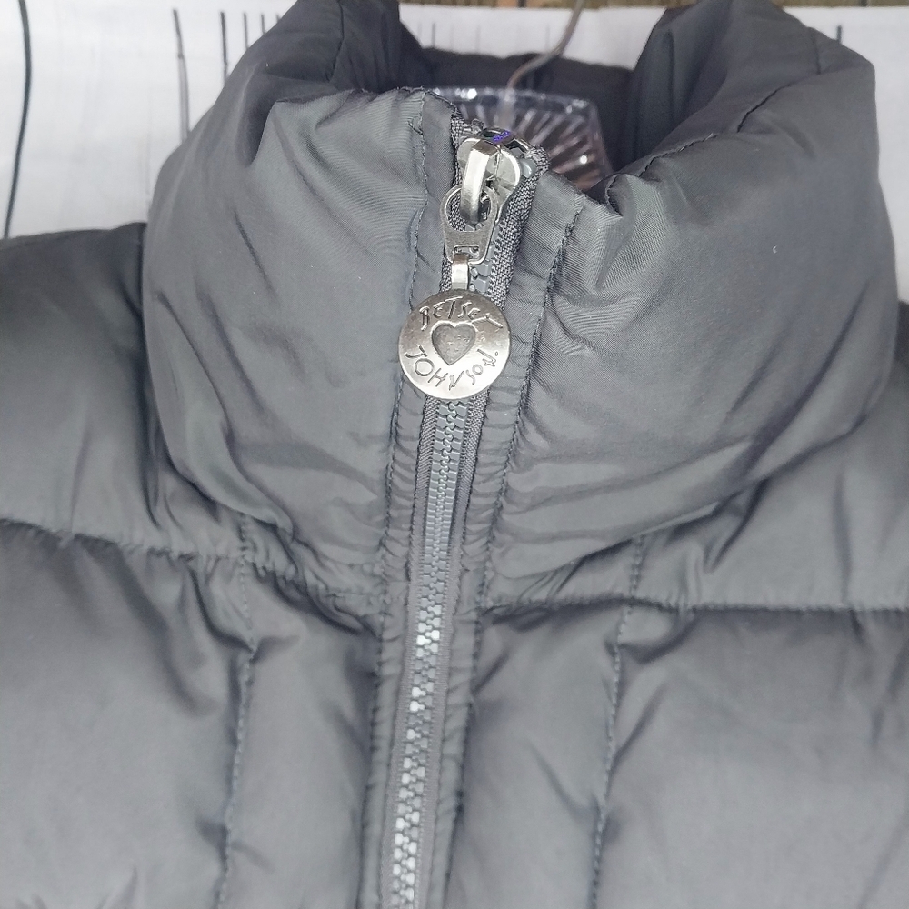 Betsey Johnson Quilted Charcoal Gray Cozy Casual Layering Piece Puffer Vest - Picture 2 of 11